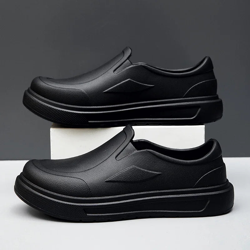 Anti-Slip Oil-Resistant Chef Clogs — Men's
